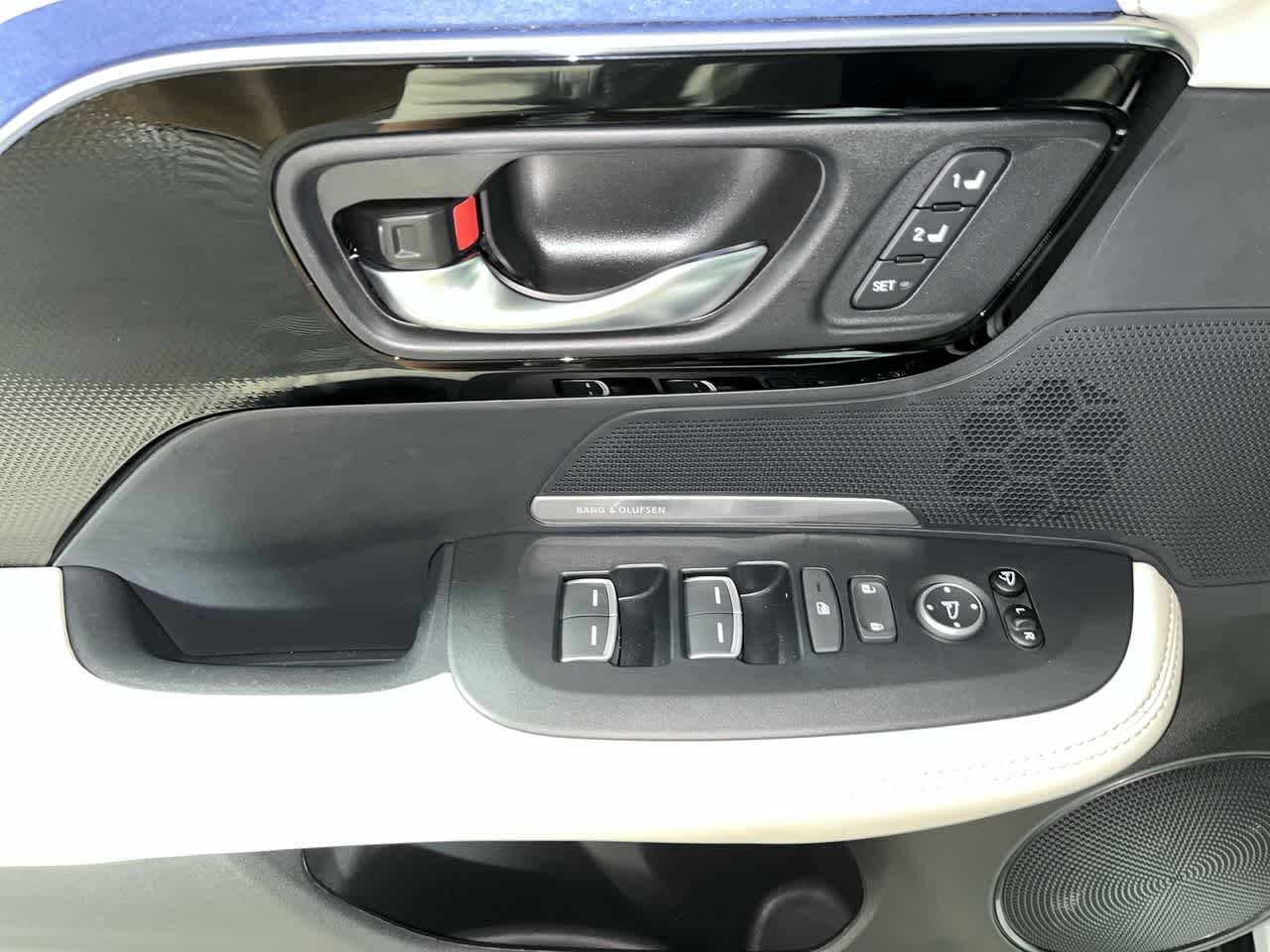 2025 Acura ADX w/A-Spec Advance Package