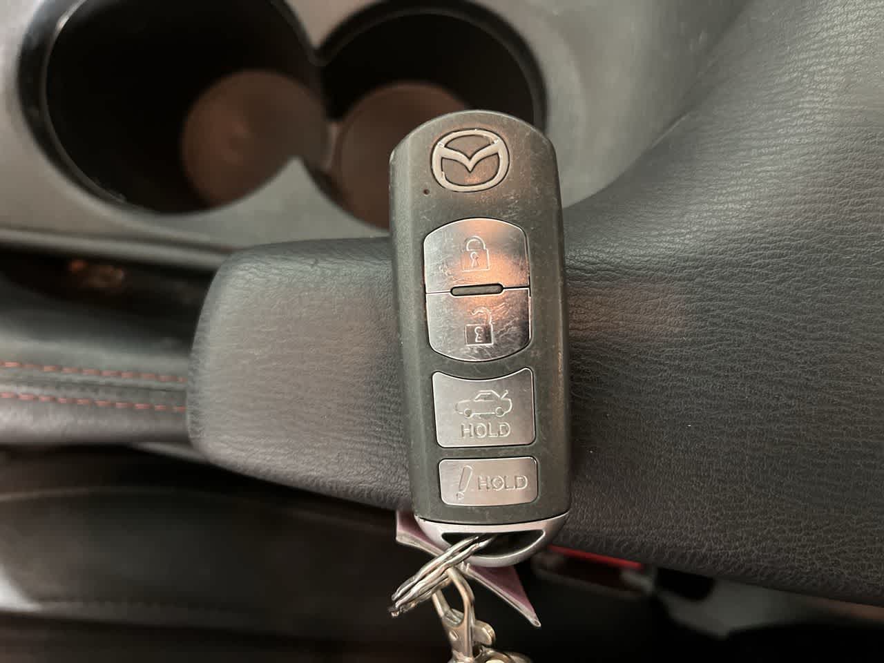 2016 Mazda Mazda3 i Touring
