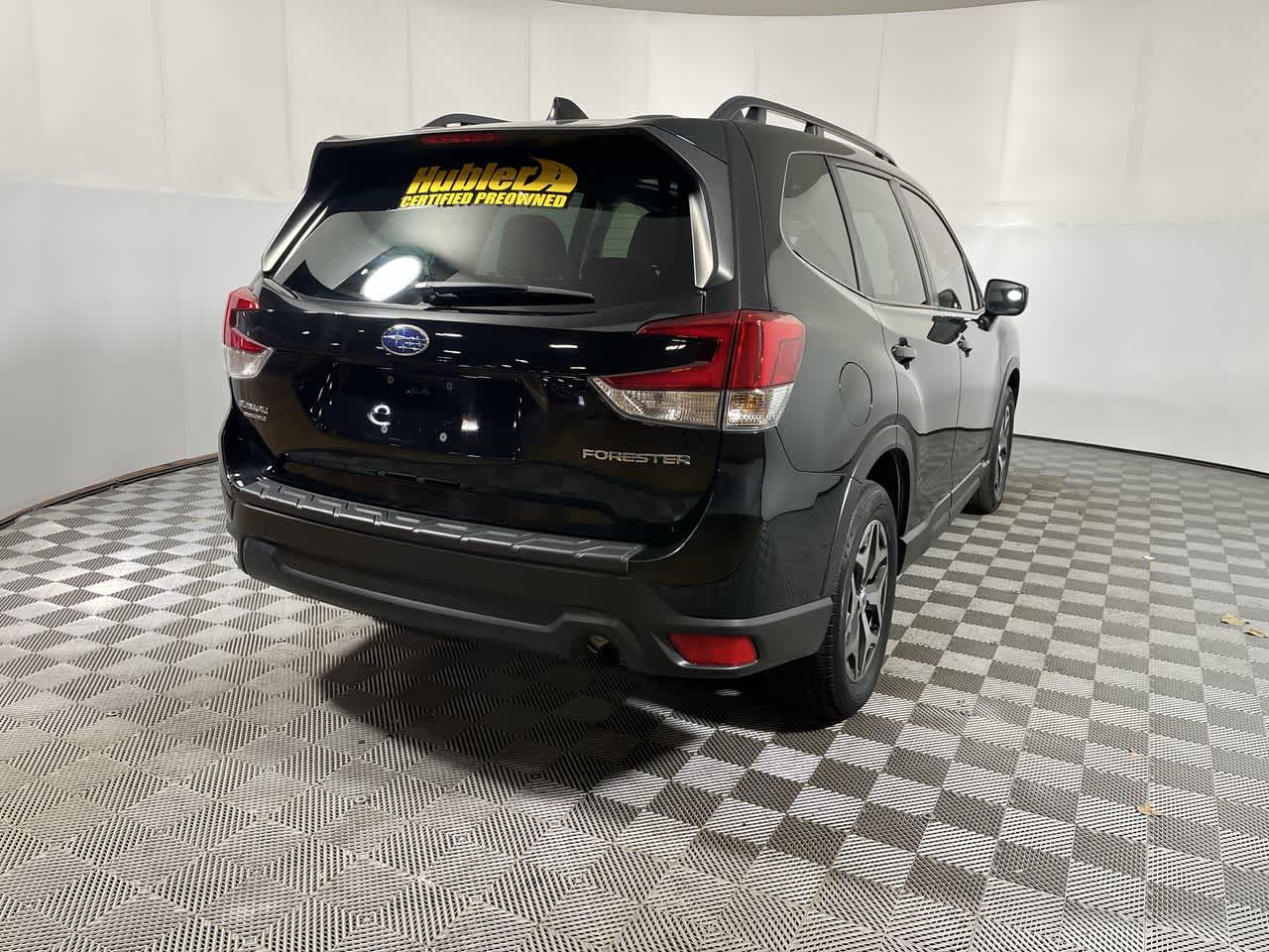 2022 Subaru Forester Premium