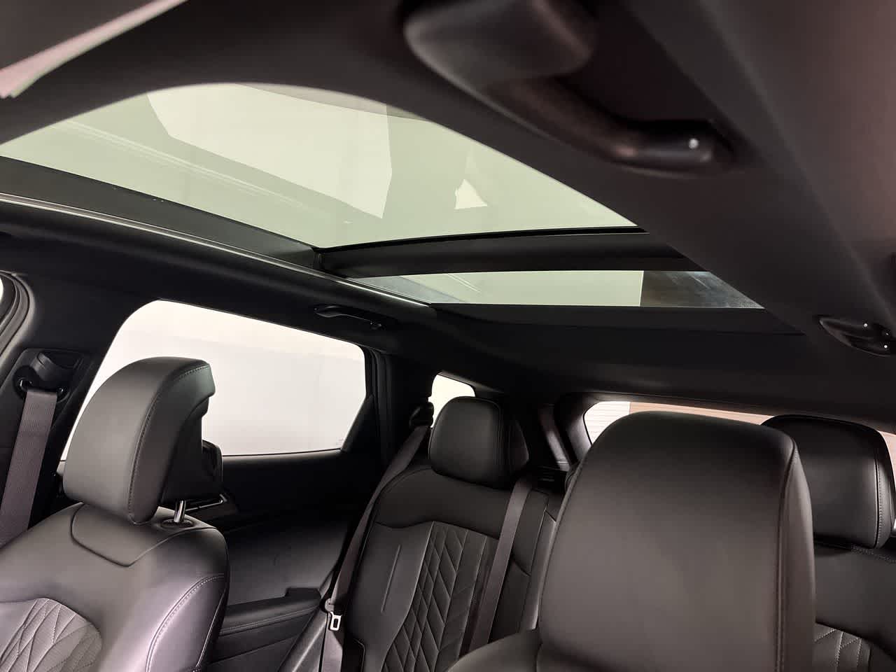2025 Kia Sportage Plug-In Hybrid X-Line Prestige