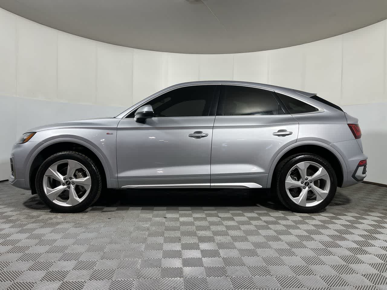 2023 Audi Q5 Sportback S line Premium Plus