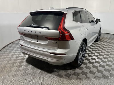 2022 Volvo XC60 Momentum