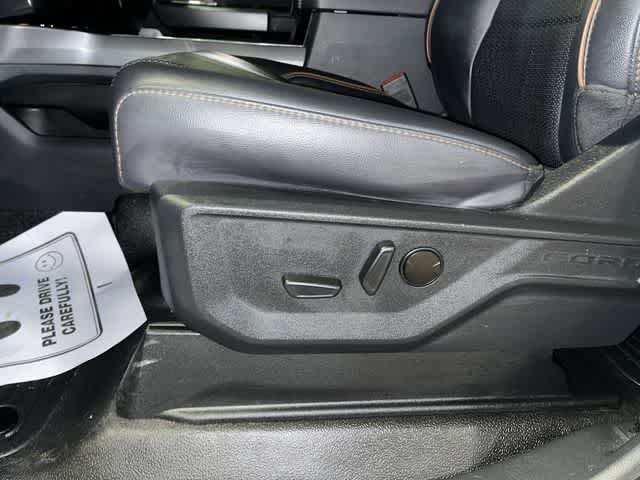 2025 Ford Super Duty F-350 SRW Pickup LARIAT