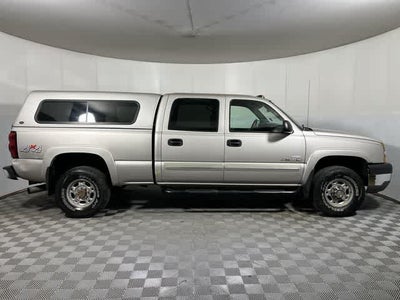 2004 Chevrolet Silverado 2500HD LS