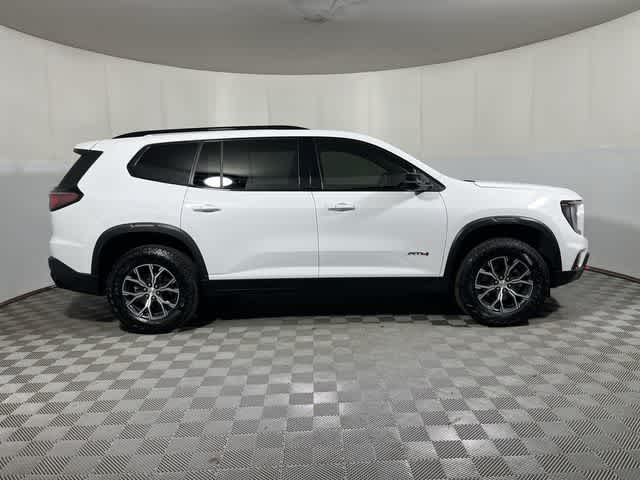 2025 GMC Acadia AWD AT4