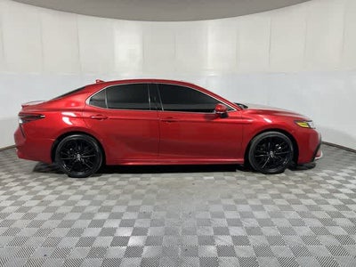 2022 Toyota Camry Hybrid XSE