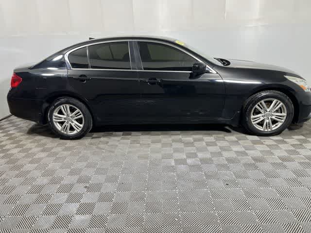 2015 INFINITI Q40 4dr Sdn AWD