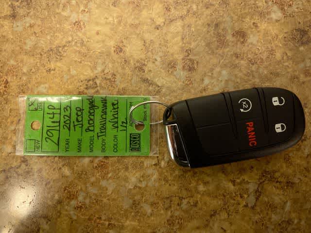 2023 Jeep Renegade Trailhawk