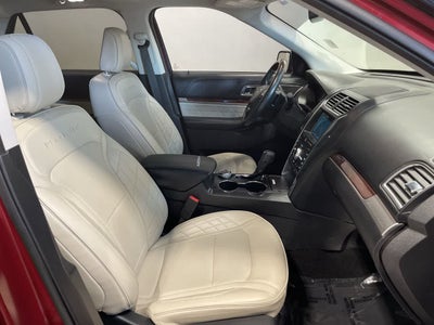 2019 Ford Explorer Platinum