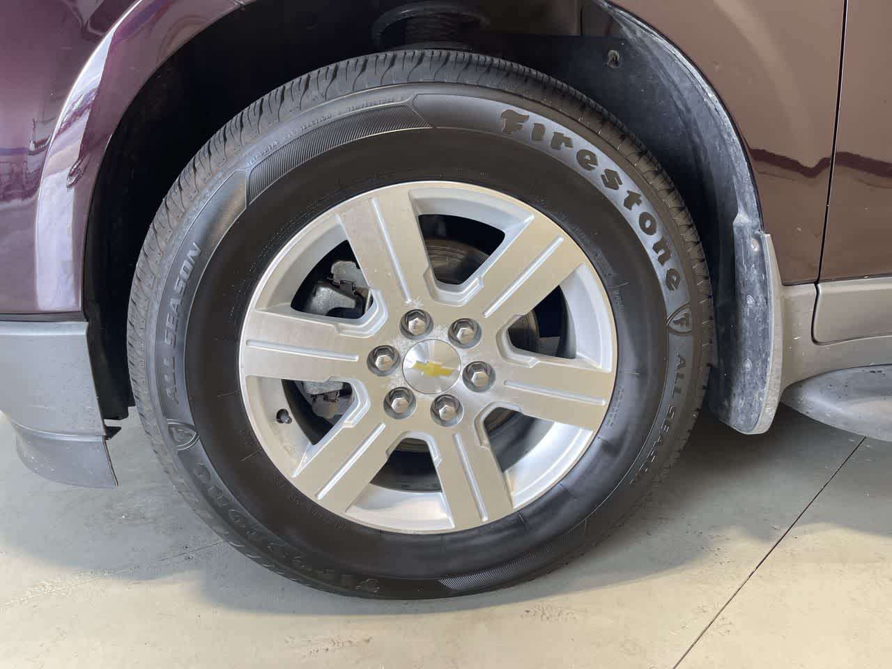 2010 Chevrolet Traverse LT w/1LT