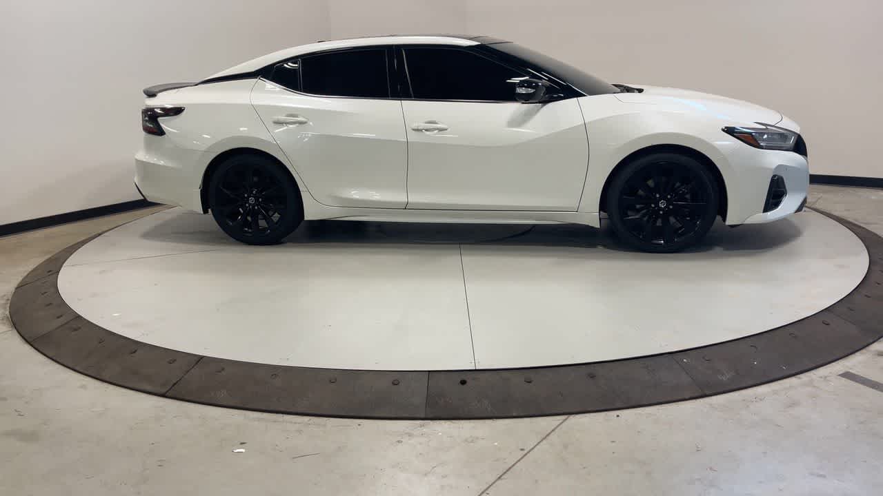 2021 Nissan Maxima SR