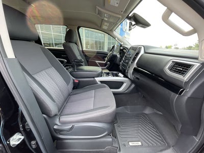 2021 Nissan Titan SV