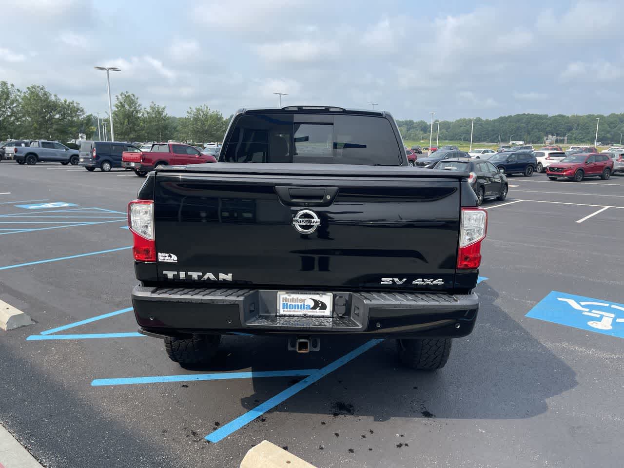 2021 Nissan Titan SV