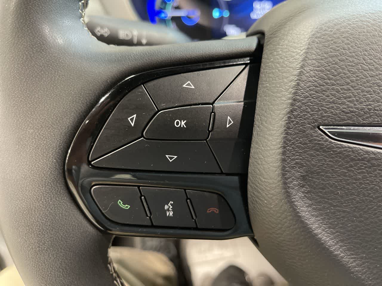 2024 Chrysler Pacifica Hybrid S Appearance Pkg