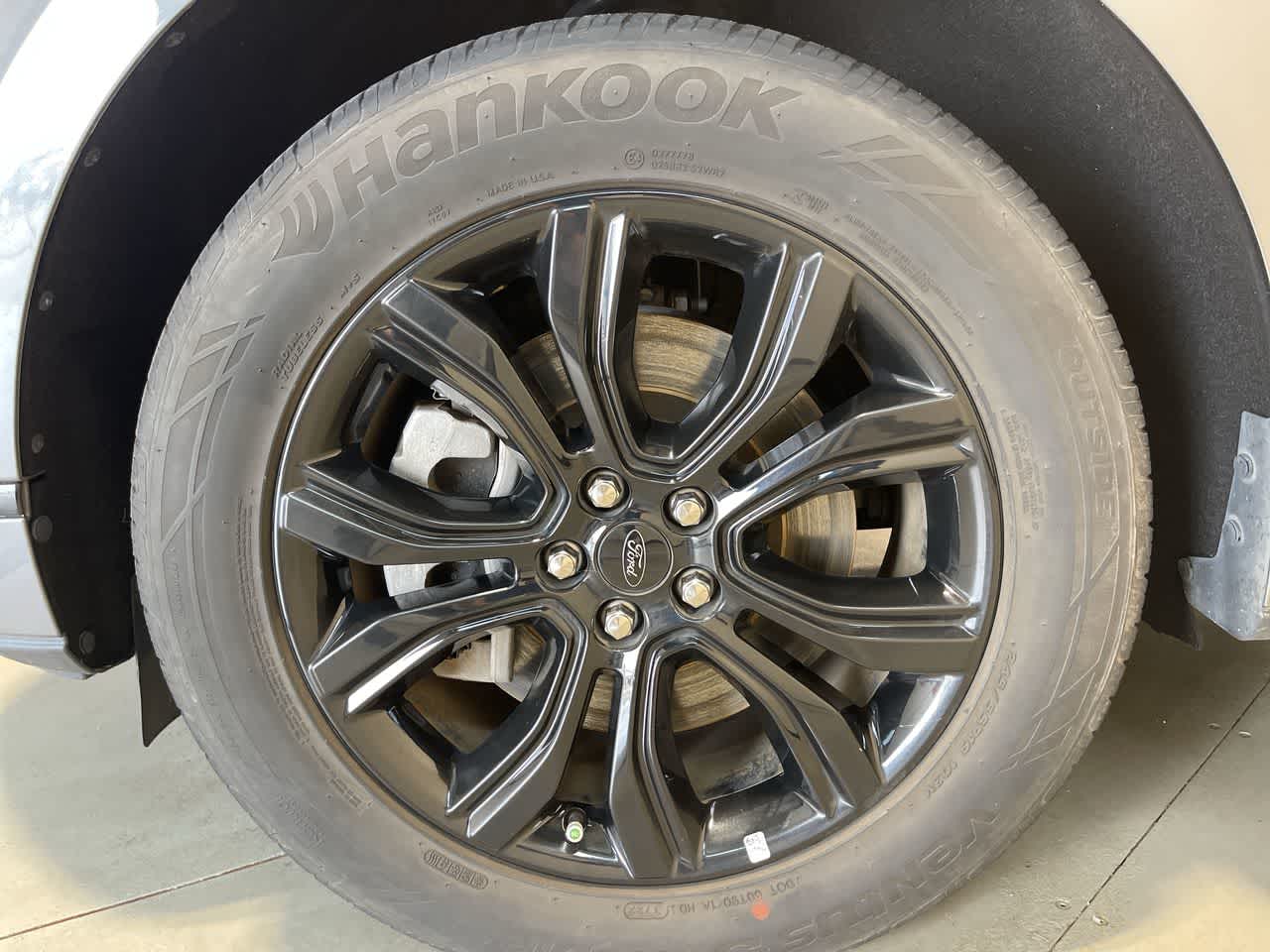 2022 Ford Edge SE