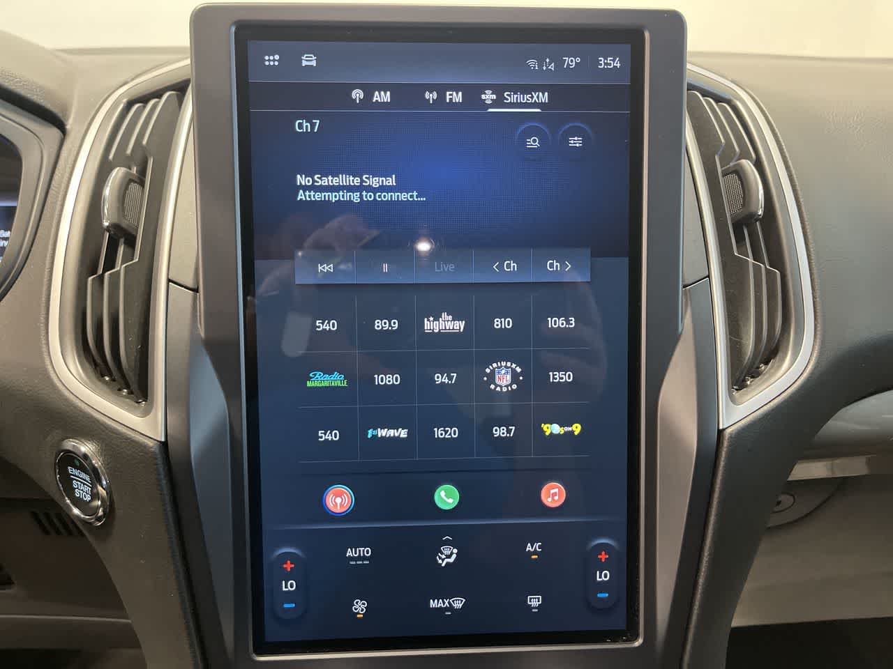 2022 Ford Edge SE