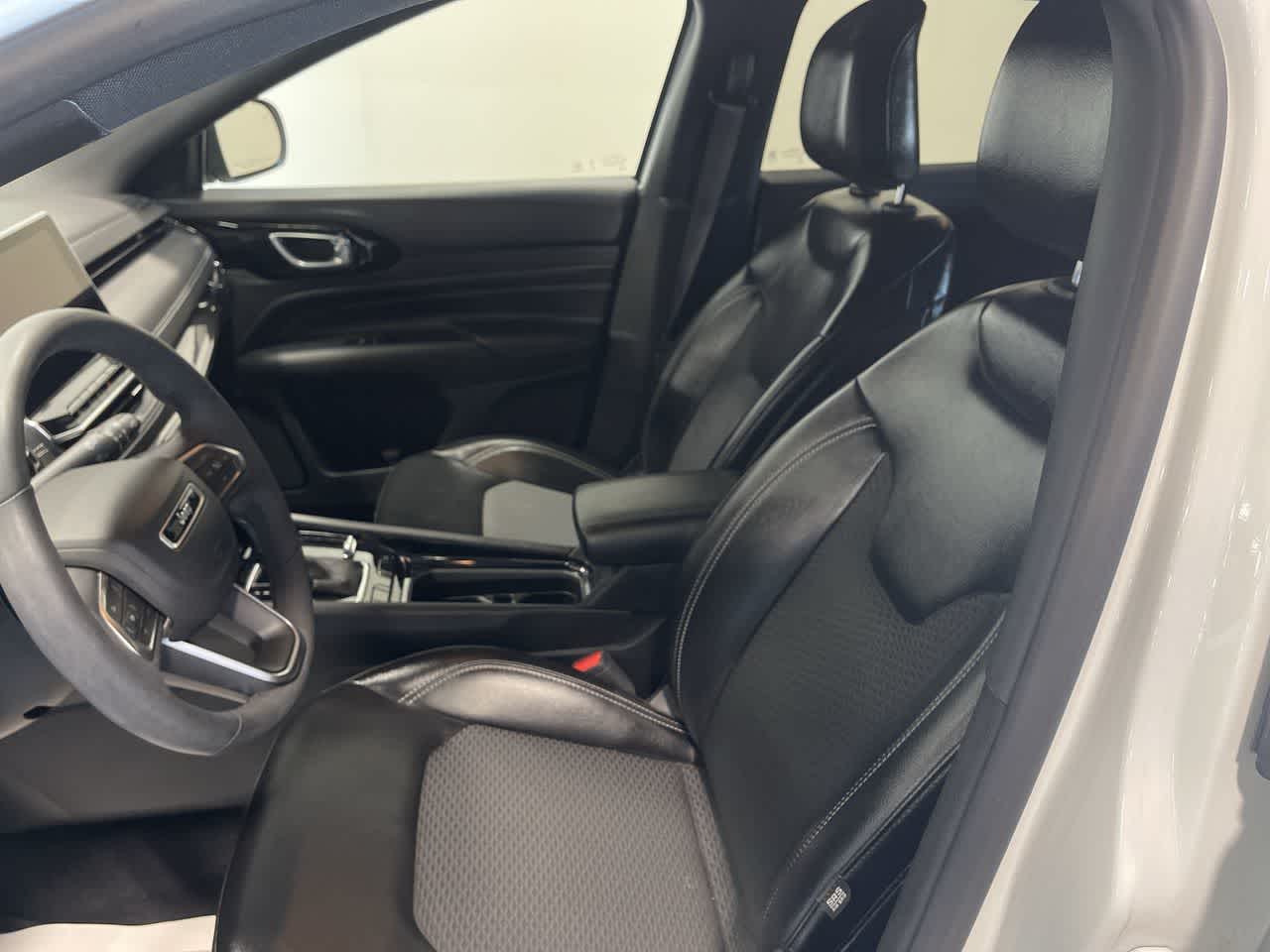2023 Jeep Compass Altitude