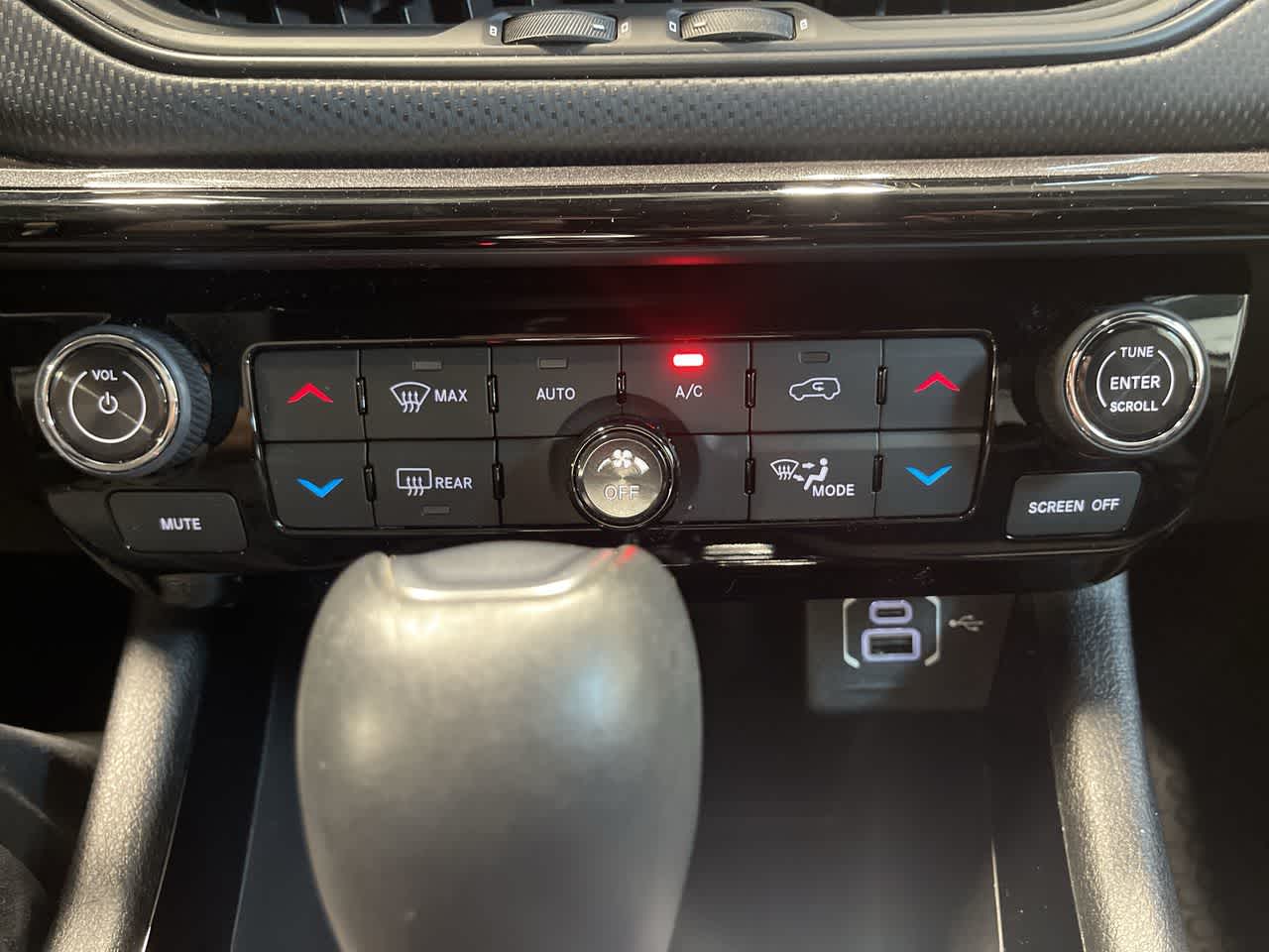 2023 Jeep Compass Altitude
