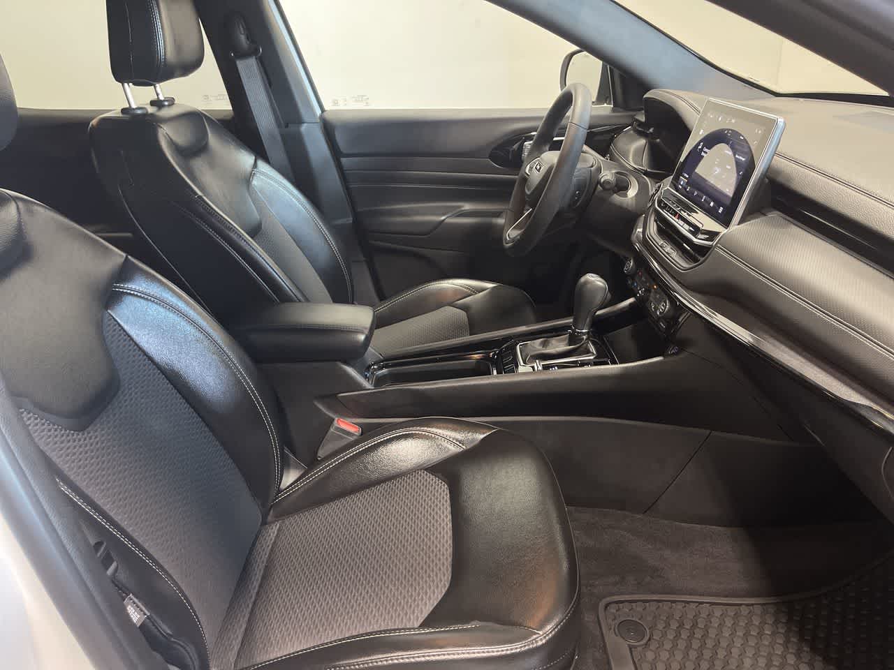 2023 Jeep Compass Altitude