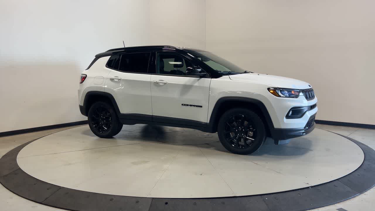 2023 Jeep Compass Altitude