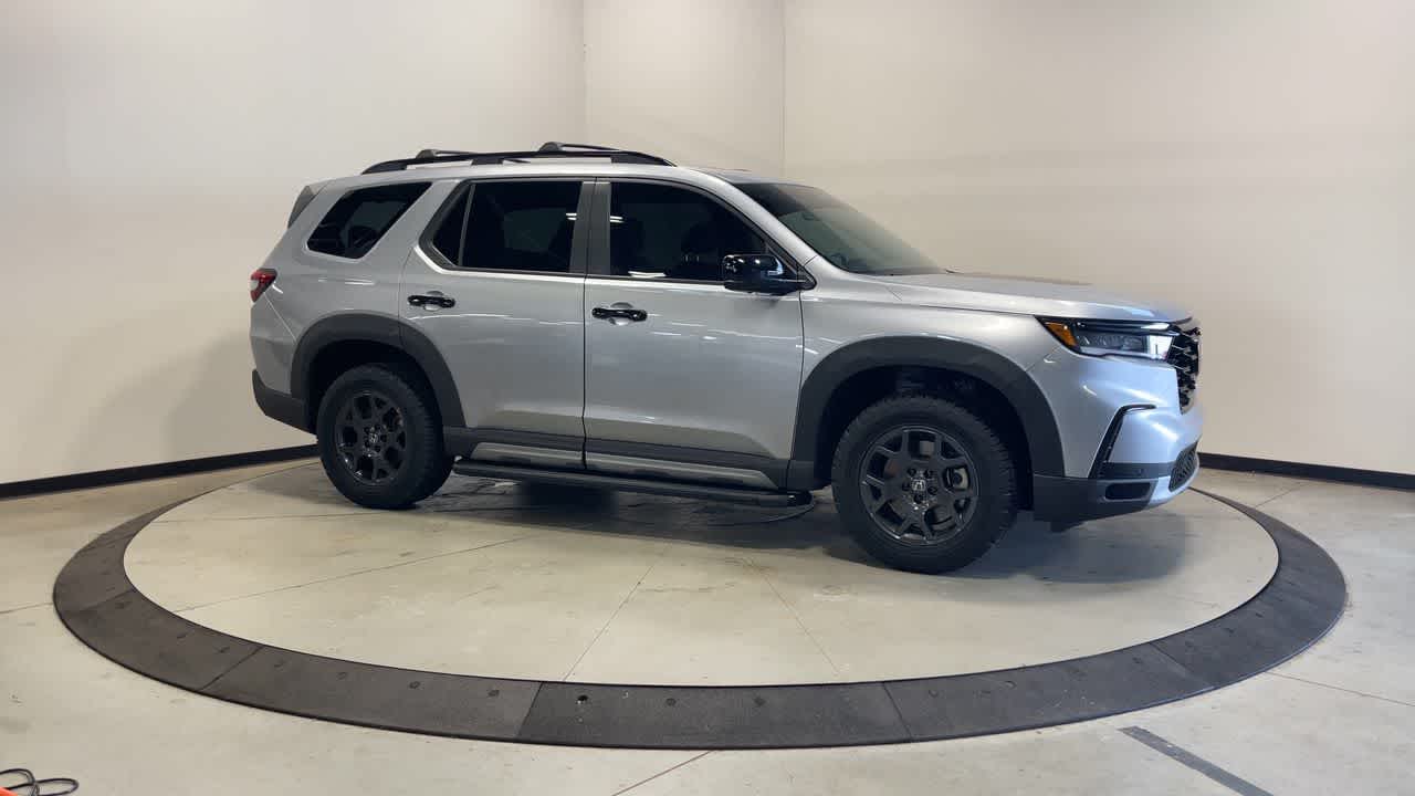2023 Honda Pilot TrailSport