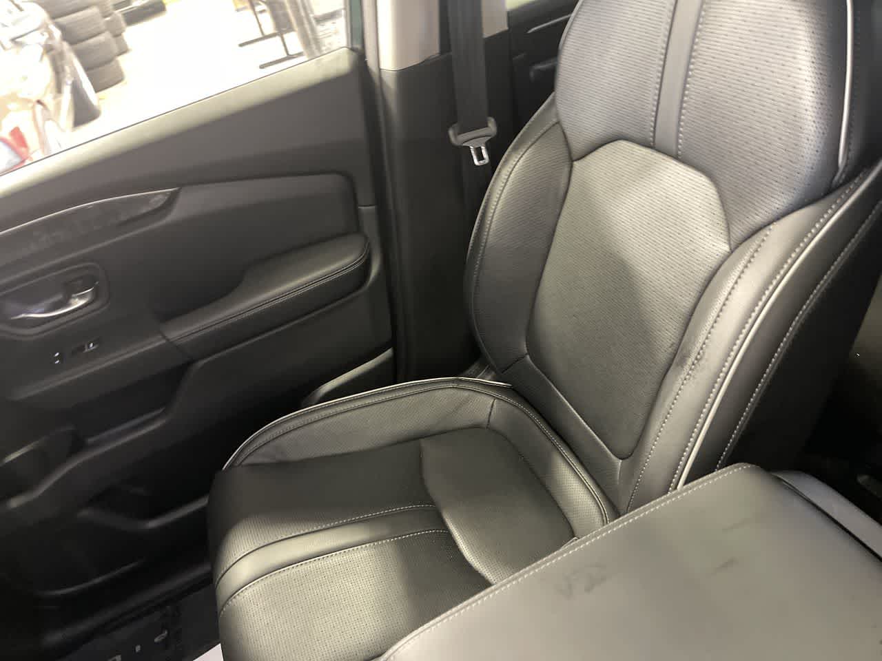 2023 Honda Pilot Elite