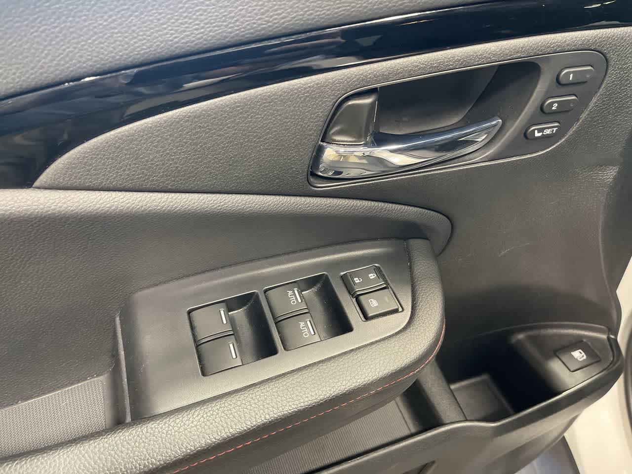 2025 Honda Ridgeline Black Edition