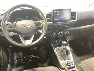 2022 Hyundai Venue SEL