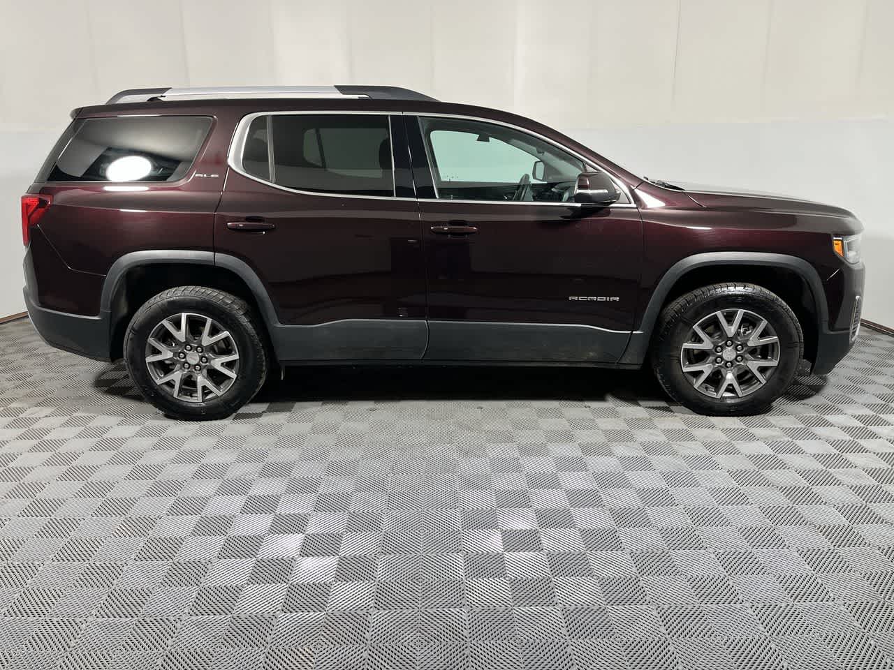 2021 GMC Acadia SLE