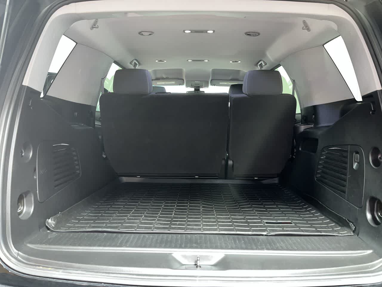 2020 Chevrolet Tahoe LS