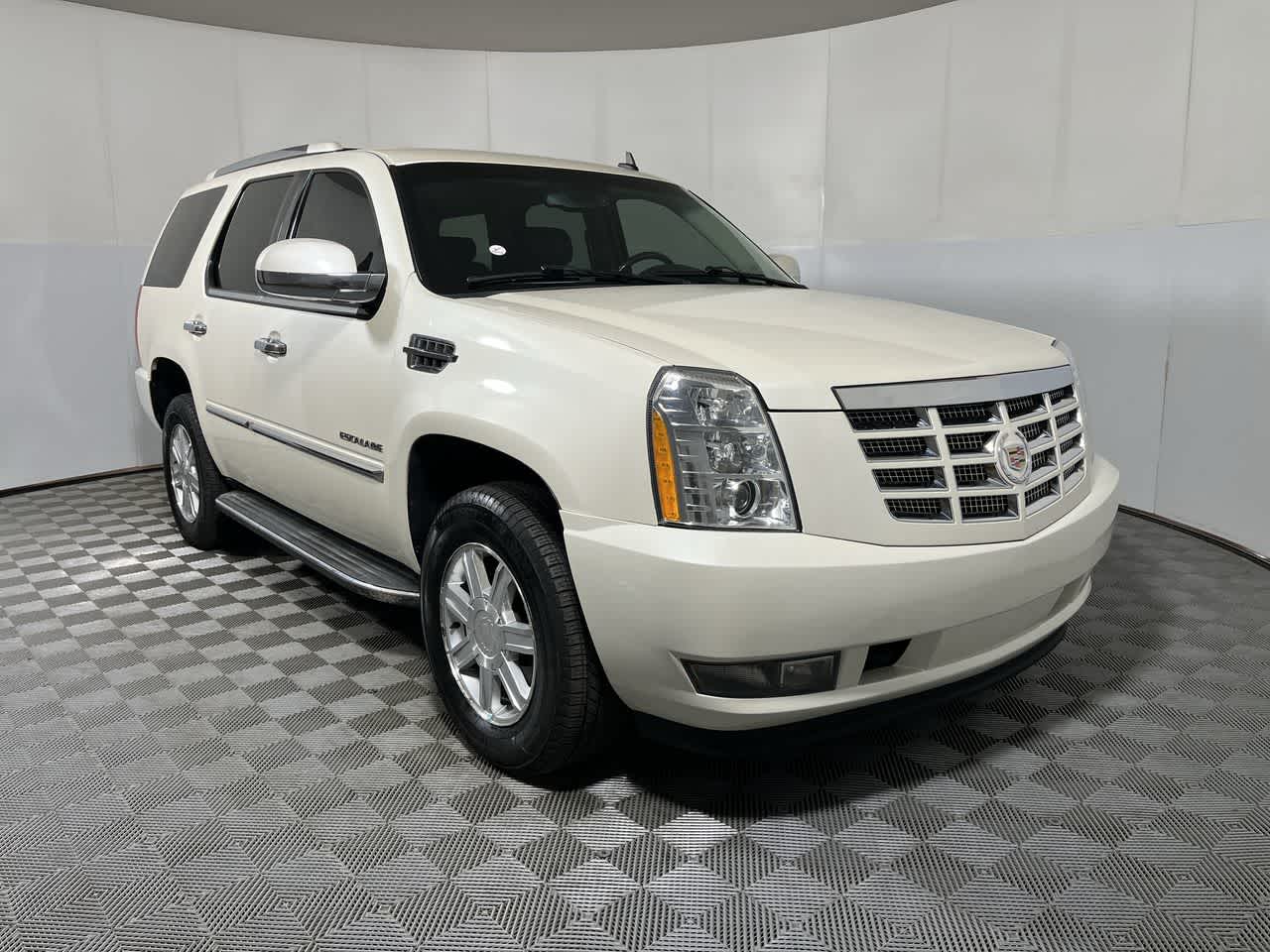 2010 Cadillac Escalade Base