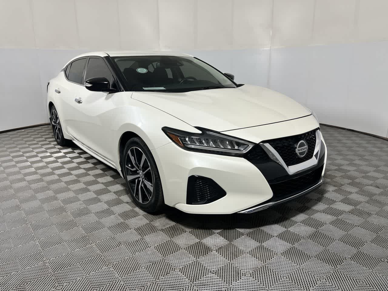 2022 Nissan Maxima SV