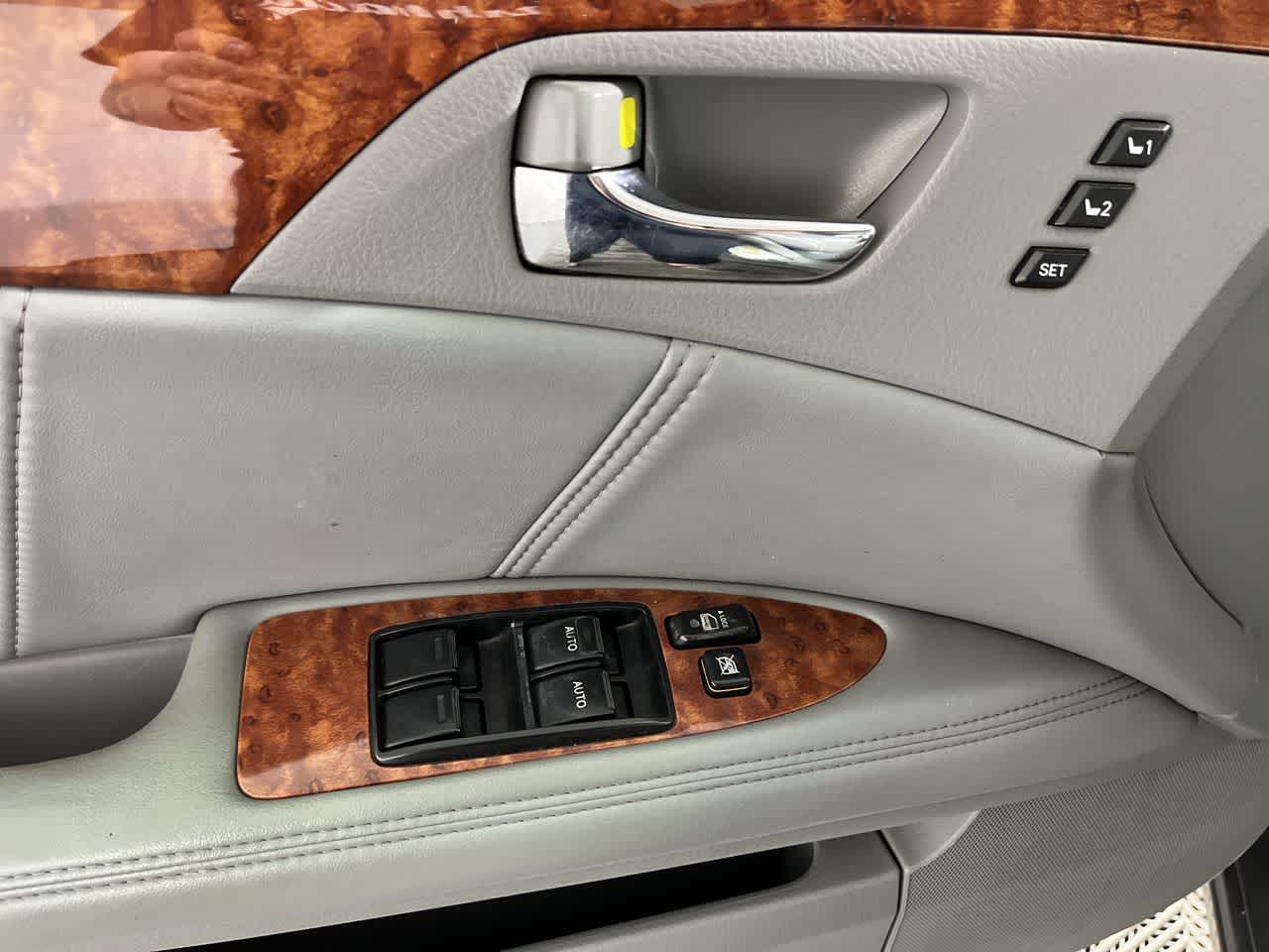 2006 Toyota Avalon XL