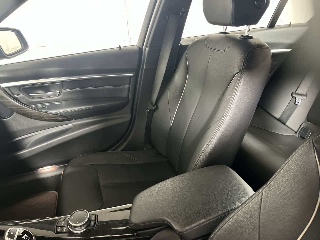 2016 BMW 3 Series 328i xDrive