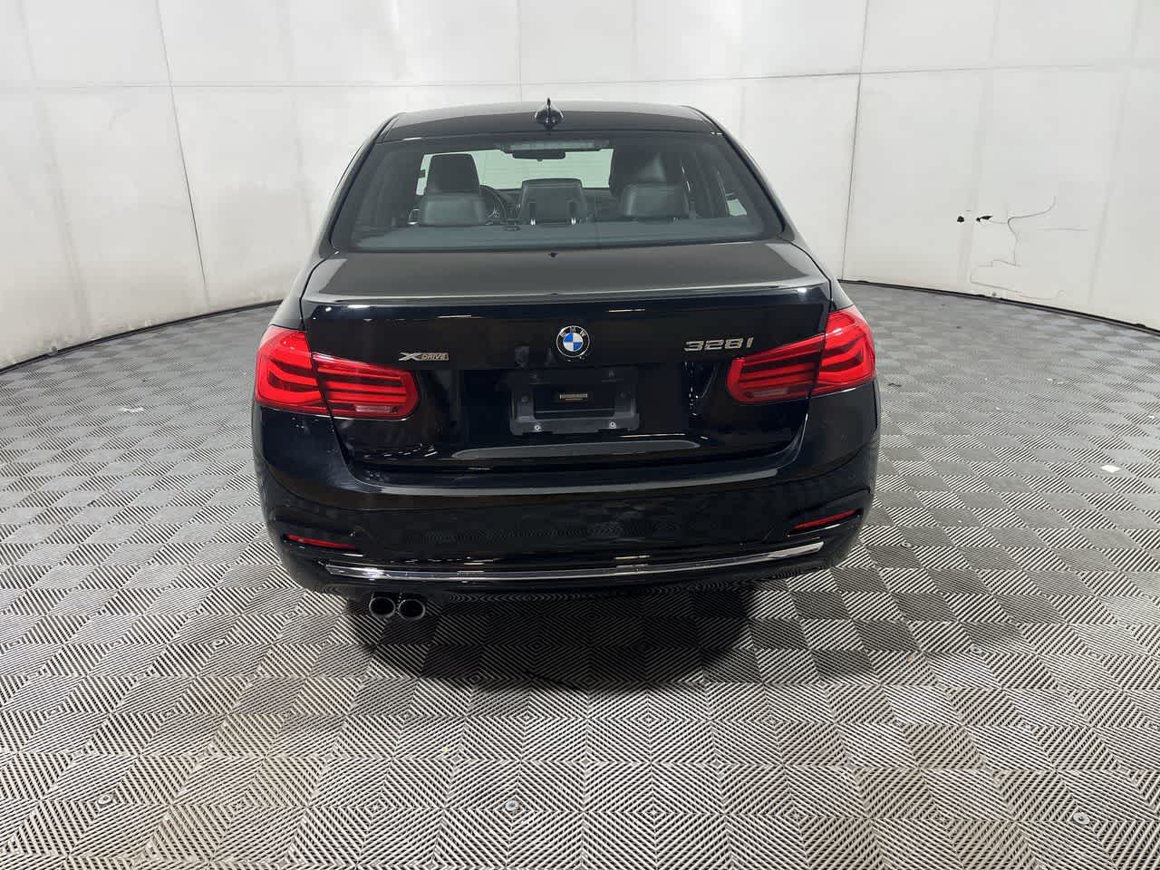 2016 BMW 3 Series 328i xDrive