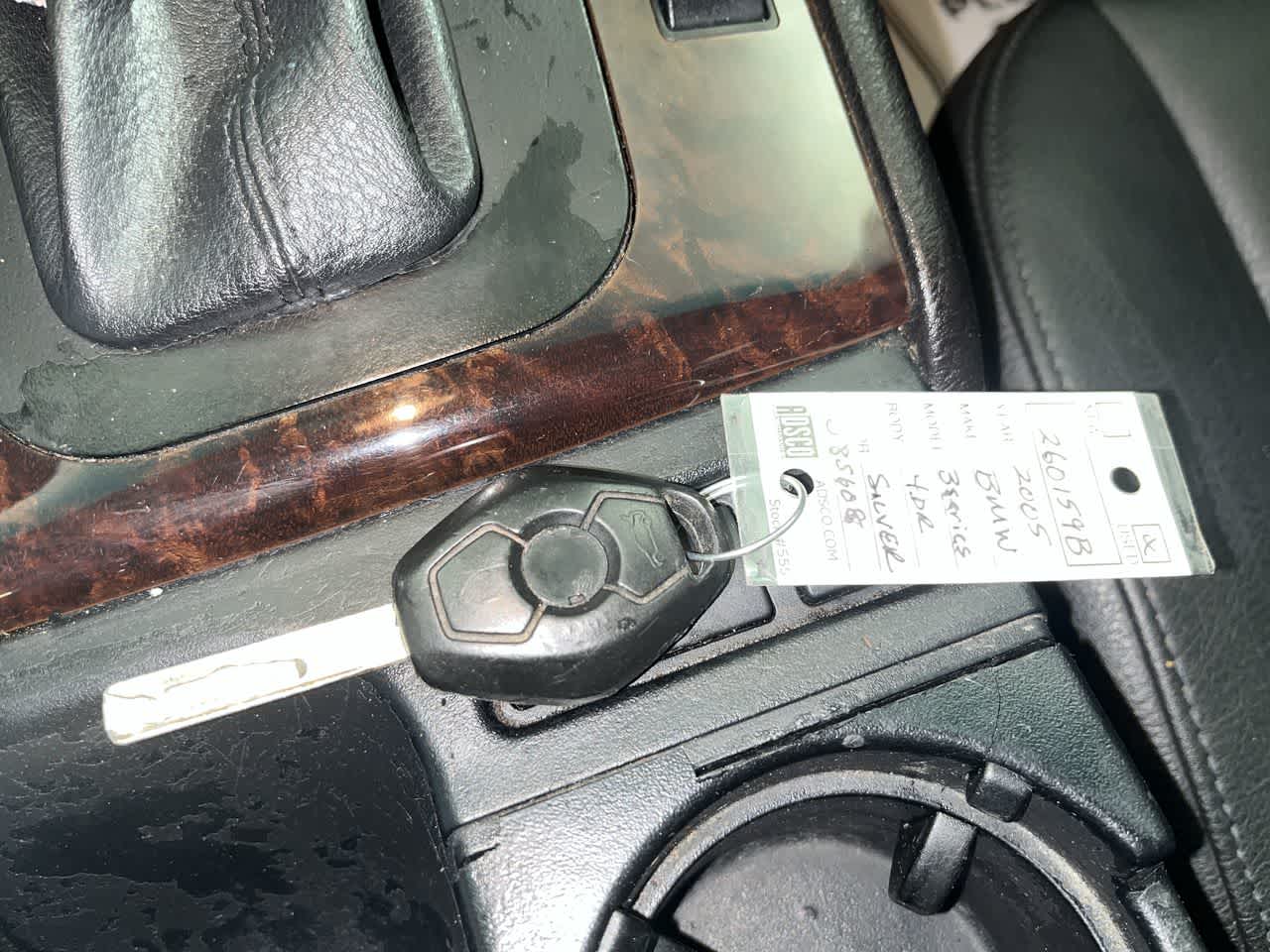 2005 BMW 3 Series 325i