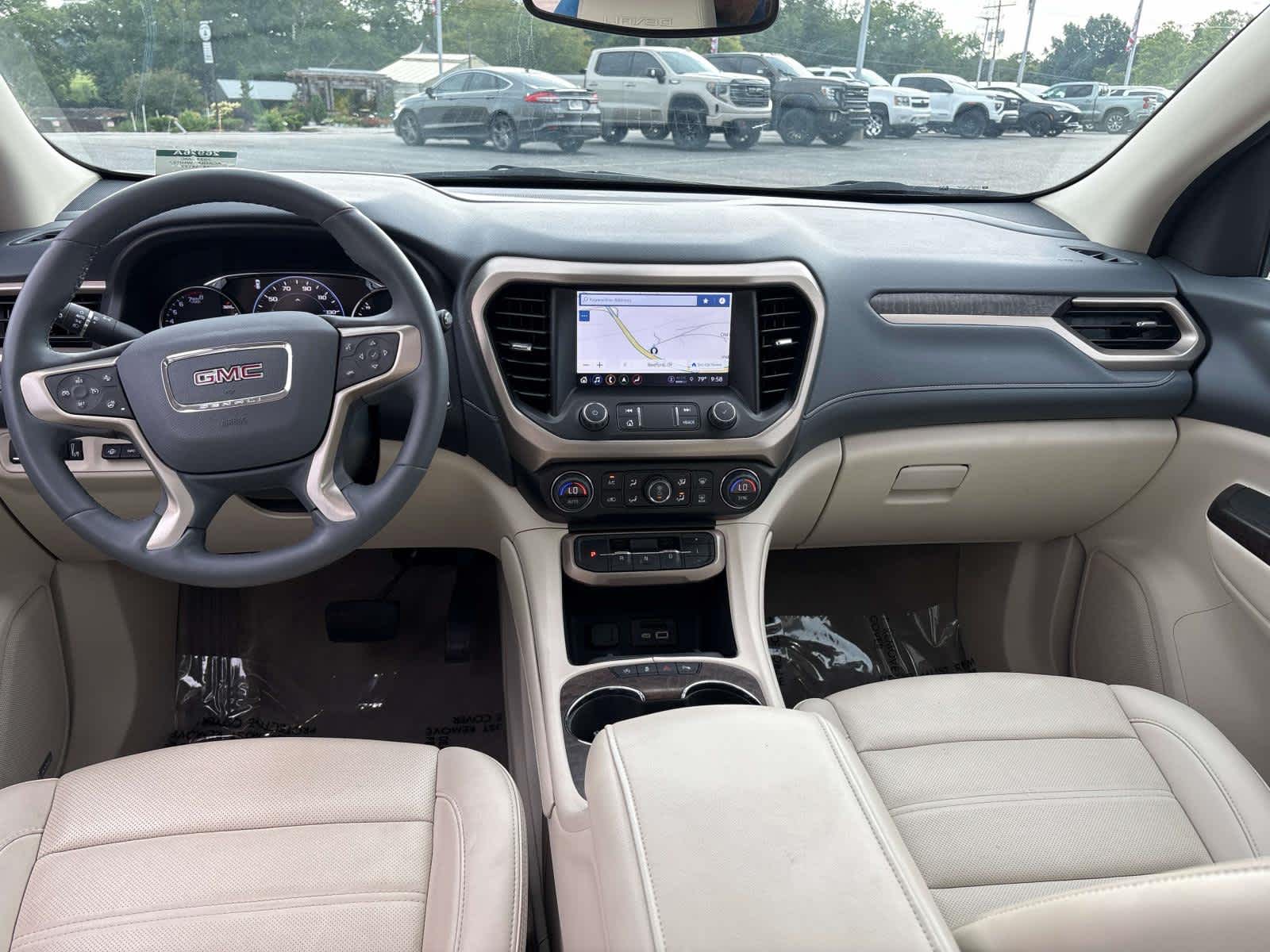 2023 GMC Acadia Denali
