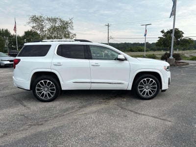 2023 GMC Acadia Denali