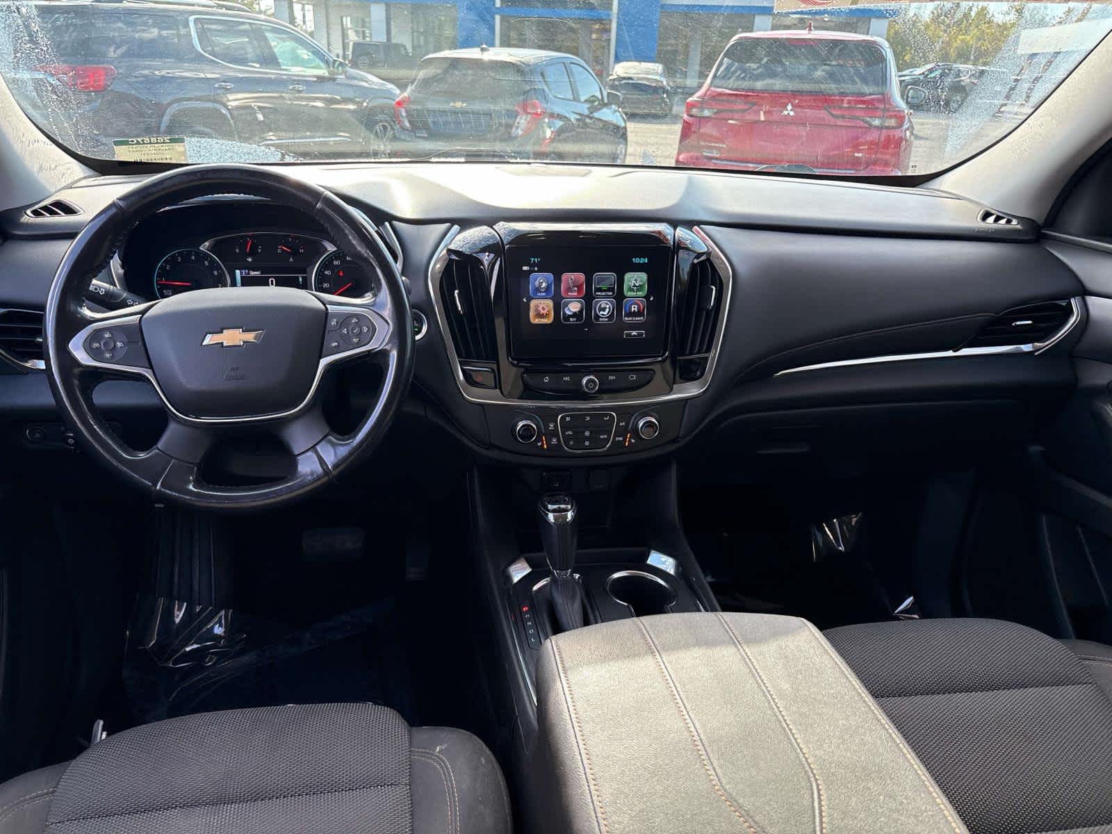 2018 Chevrolet Traverse LT Cloth