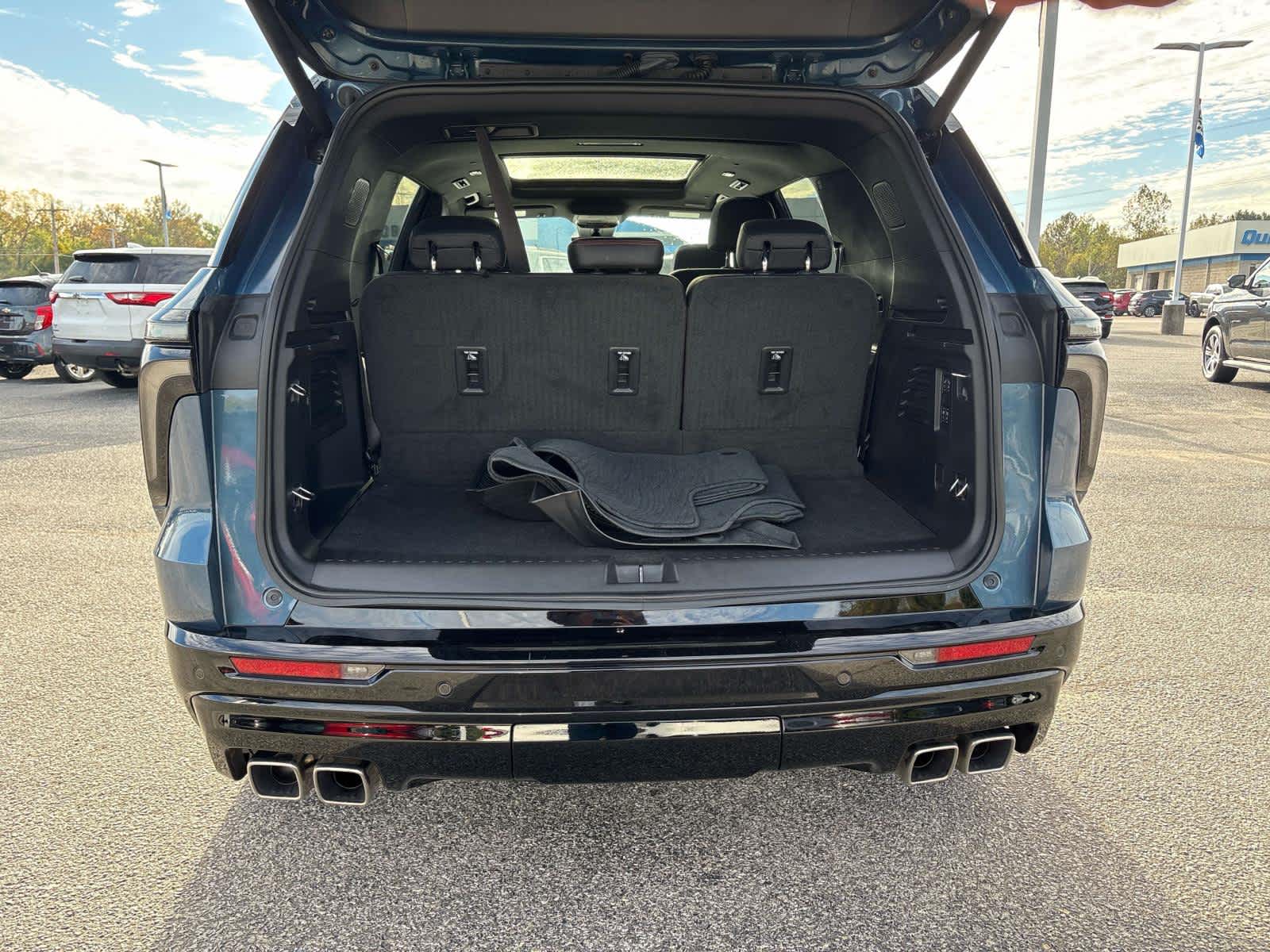 2025 Chevrolet Traverse RS