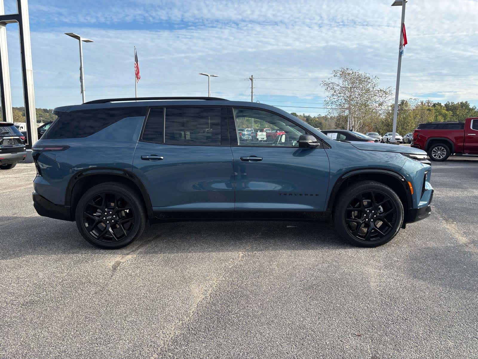 2025 Chevrolet Traverse RS