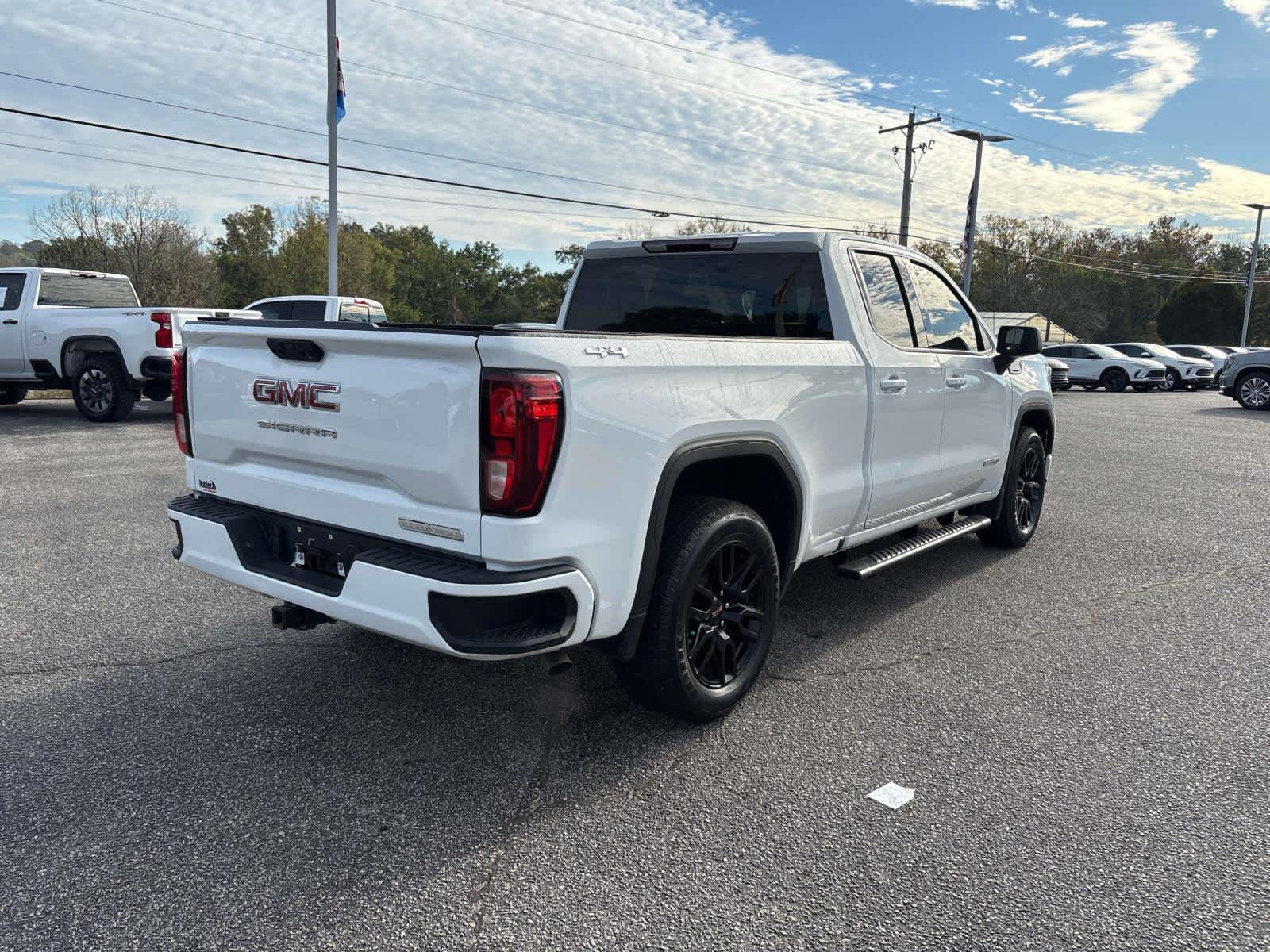 2023 GMC Sierra 1500 Elevation