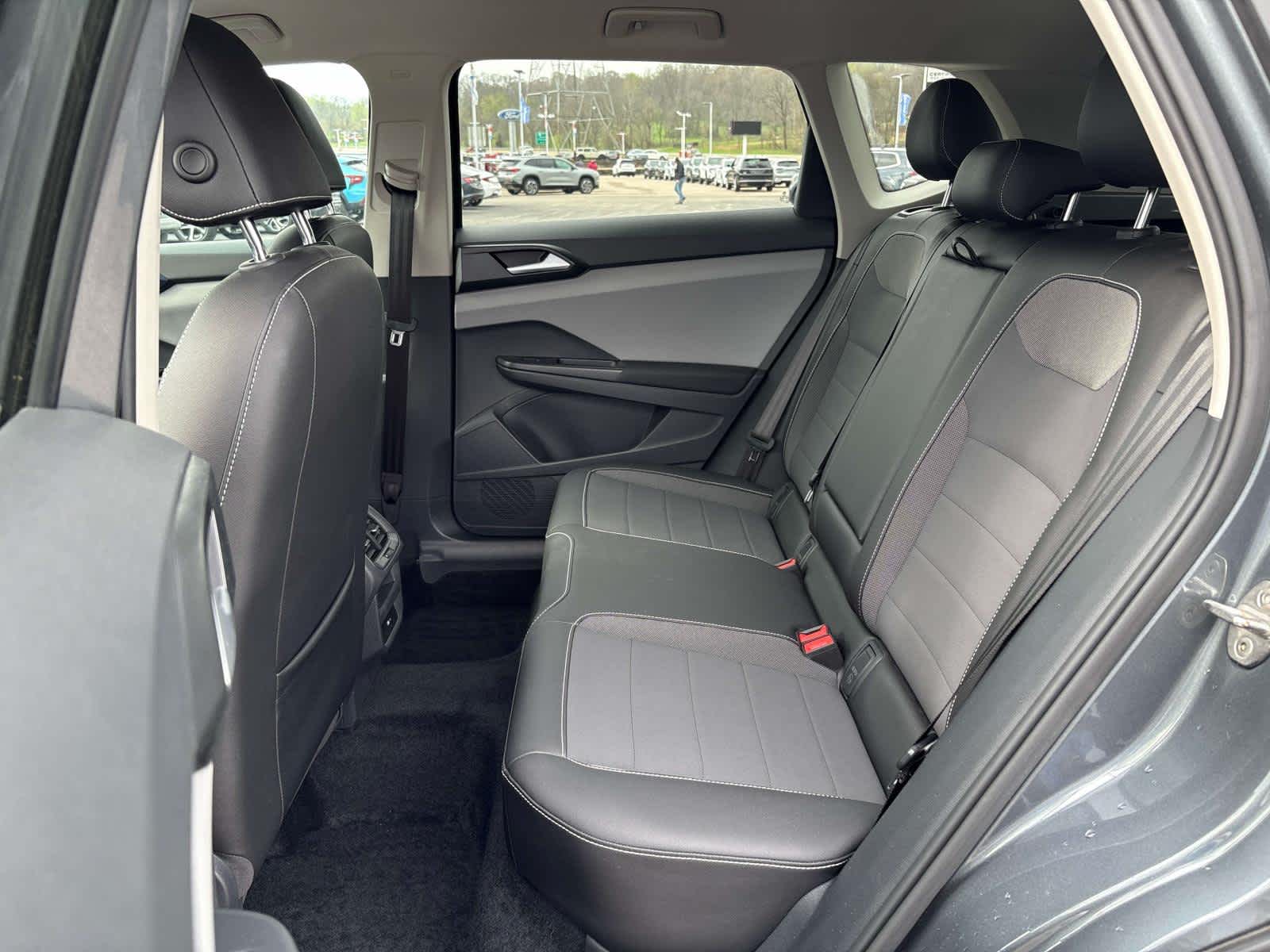 2023 Volkswagen Taos SE