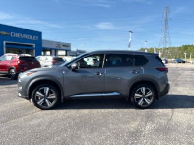 2022 Nissan Rogue SL