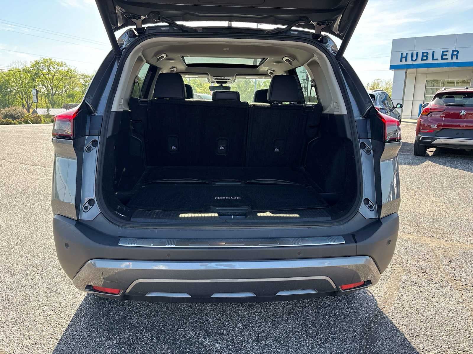 2022 Nissan Rogue SL