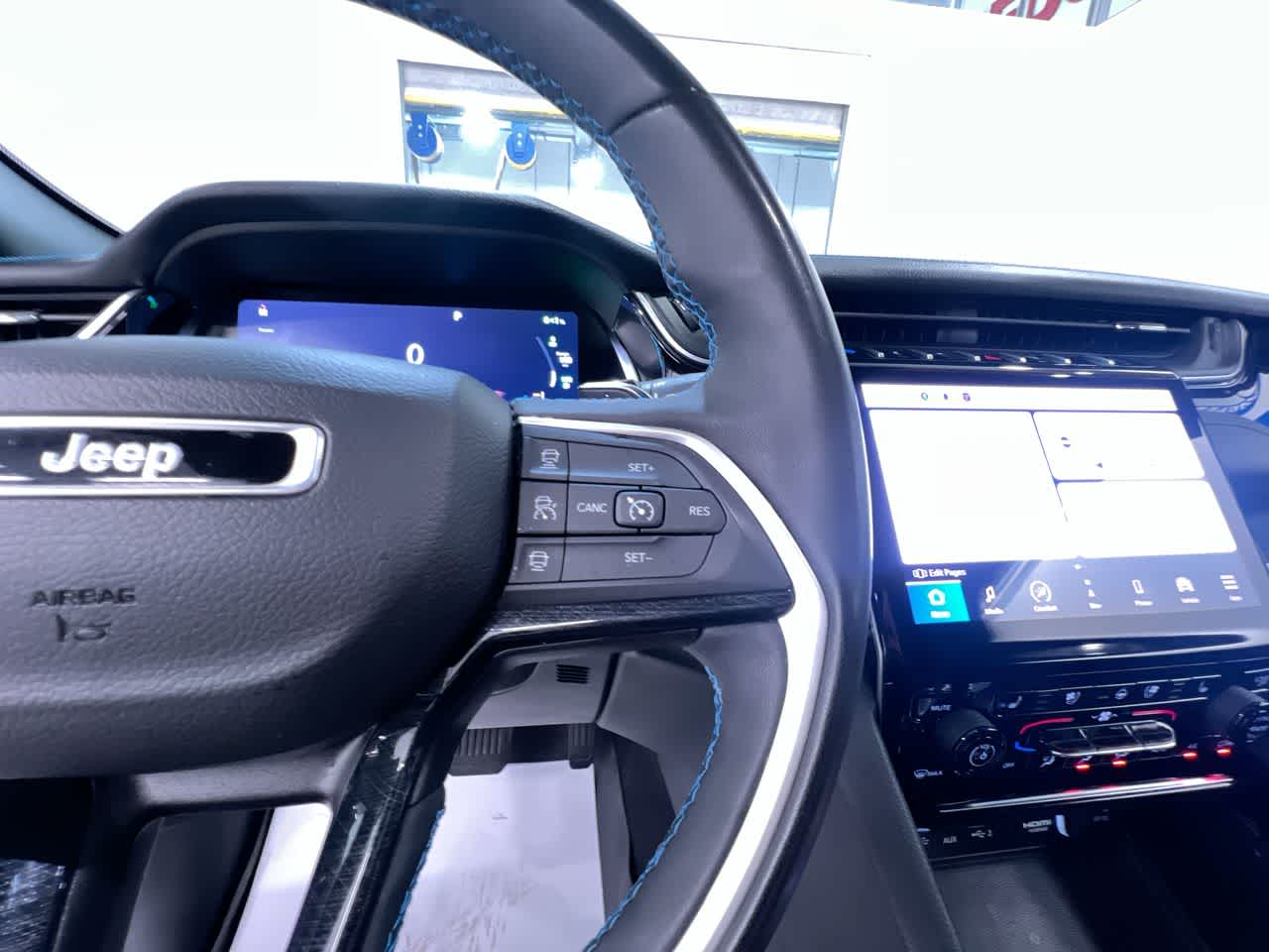 2023 Jeep Grand Cherokee 4xe Trailhawk