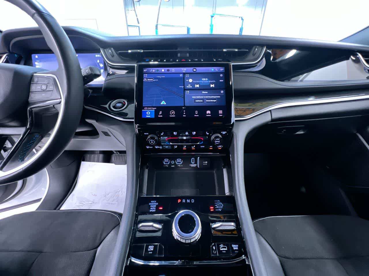 2023 Jeep Grand Cherokee 4xe Trailhawk