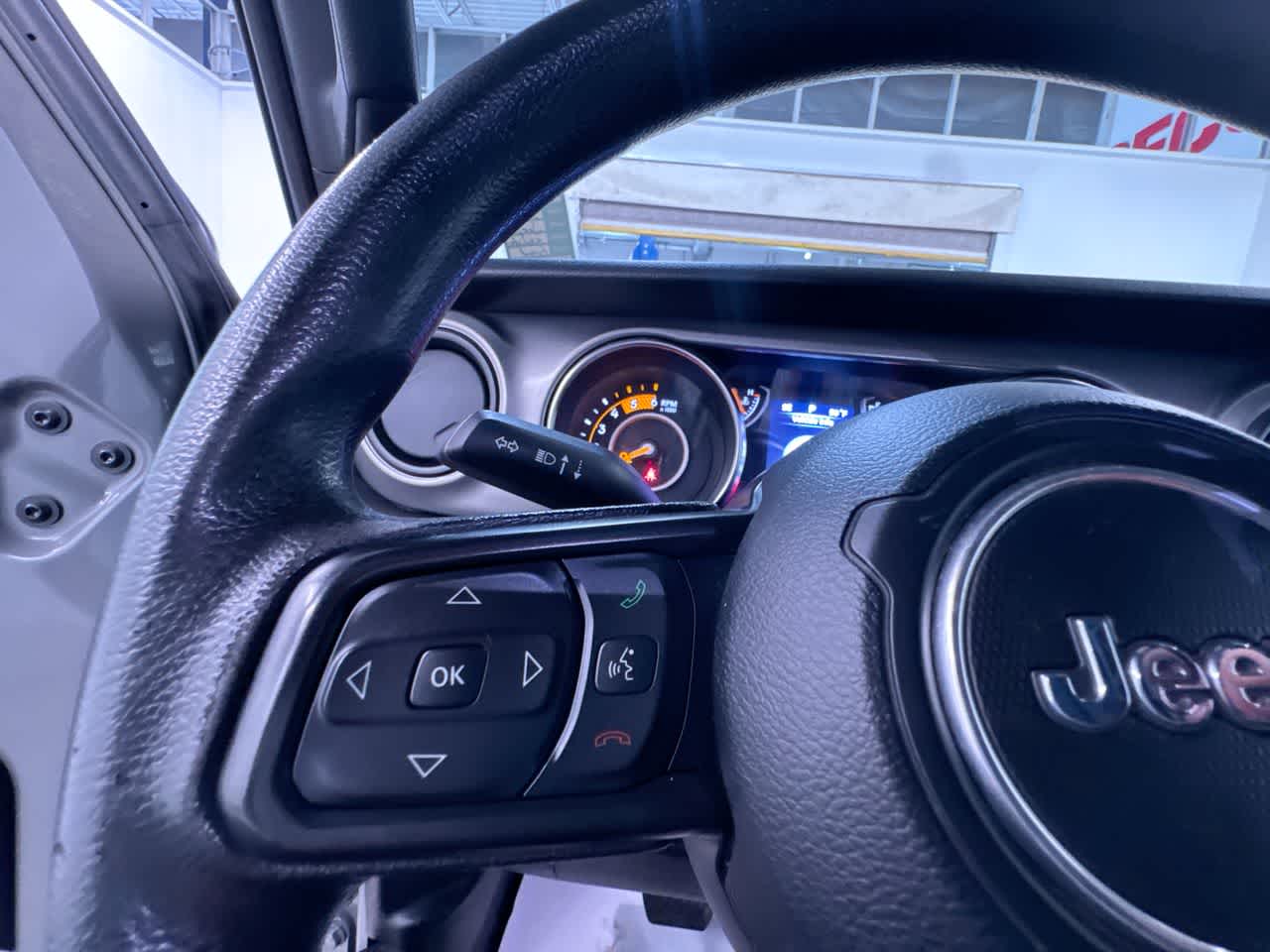 2021 Jeep Gladiator Willys Sport