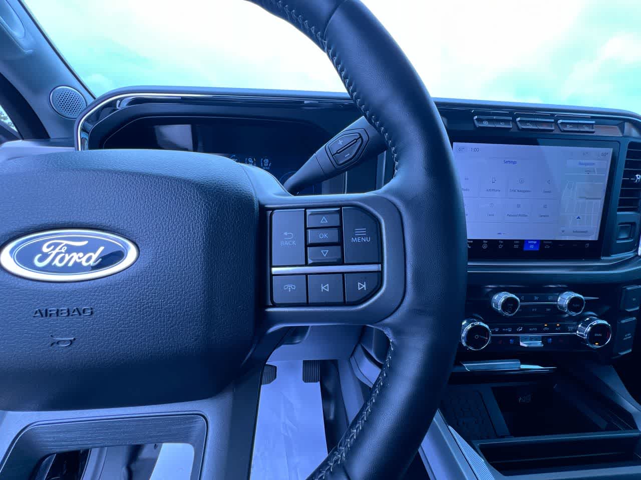 2024 Ford Super Duty F-350 SRW XL