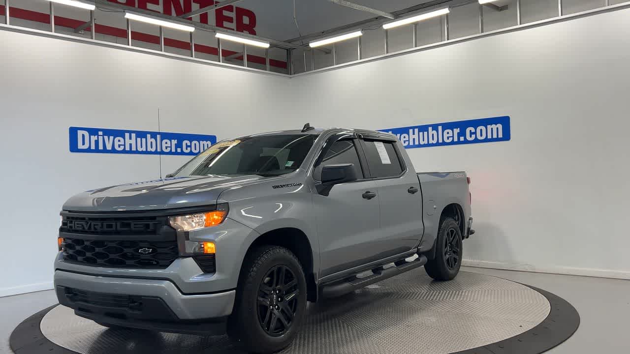 2025 Chevrolet Silverado 1500 Custom